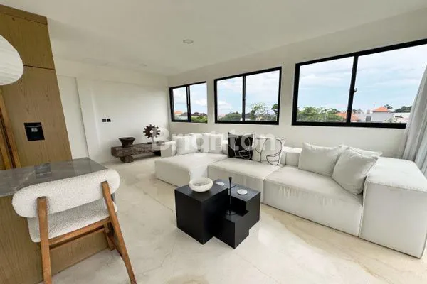 image EXCLUSIVE YEARLY RENTAL/ LONG TERM LEASE – MODERN 3-BEDROOM VILLA IN BABAKAN, CANGGU (5)