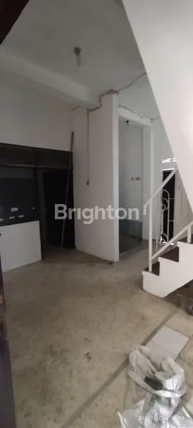 image RUKO DI JALAN JAKSA AGUNG GRESIK  (3)