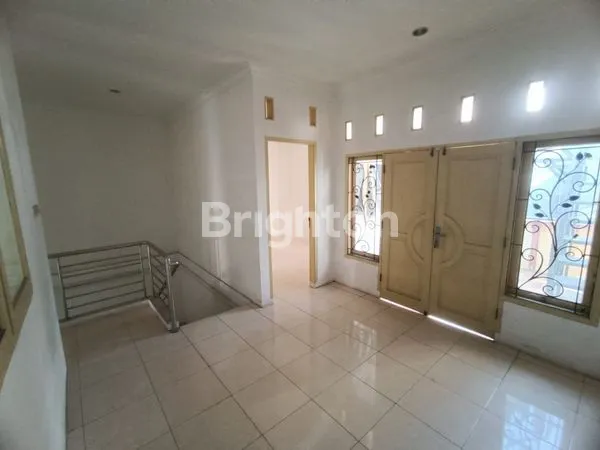 image RUMAH SRENGSENG DEKAT KEBON JERUK  (6)