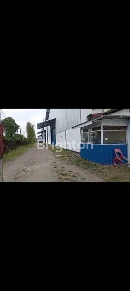 image DISEWAKAN GUDANG PINGGIR JALAN RAYA PROVINSI (2)