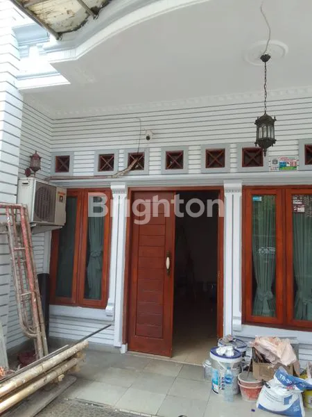 image RUMAH SIAP HUNI 2 LANTAI DI MATRAMAN JAKARTA TIMUR (5)