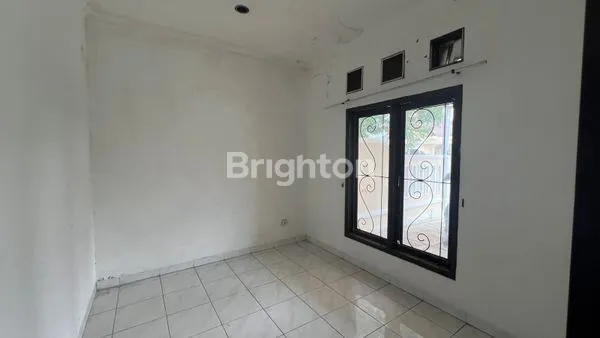 image RUMAH HOOK  ASRI STRATEGIS (8)