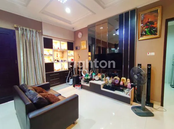 image RUMAH TOMANG SEMI FURNISH INTERIOR DESIGN JAKARTA BARAT (4)