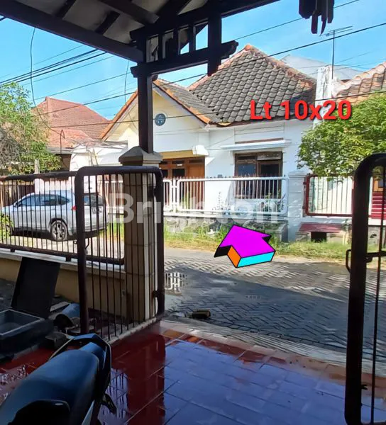 image RUMAH HIT TANAH 1.5 LANTAI KLAMPIS WISMA MUKTI DEKAT MANYAR TOMPOTIKA ARAYA PURI GALAXY RAYA MERR KERTAJAYA INDAH (1)