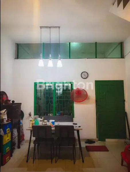 image RUMAH 2 1/2 LANTAI SIAP HUNI DI BANTAN TIMUR, MEDAN TEMBUNG (2)