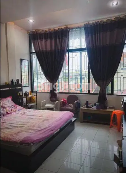 image RUMAH 2 1/2 LANTAI SIAP HUNI DI BANTAN TIMUR, MEDAN TEMBUNG (3)