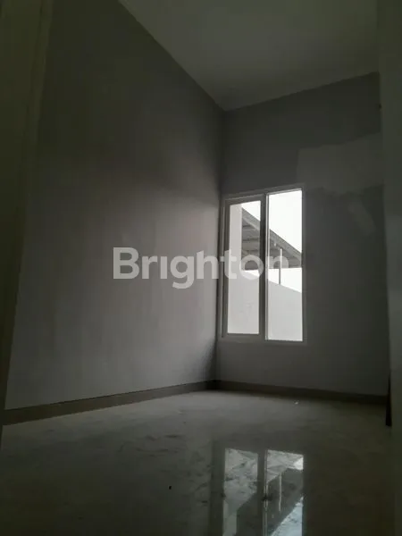 image RUMAH BARU 1 LANTAI DI TAMBAK MEDOKAN AYU (2)