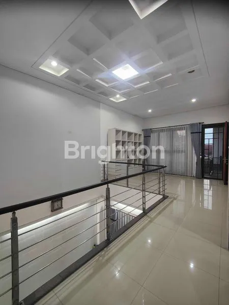 image RUMAH SIAP HUNI SIMPANG DARMO PERMAI SELATAN (SDPS) SURABAYA, LOKASI STRATEGIS DEKAT DENGAN PAPAYA SUPERMARKET DAN PAKUWON MALL (4)