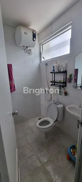 image RUMAH RAPI SIAP HUNI MALIBU VILLAGE GADING SERPONG (8)