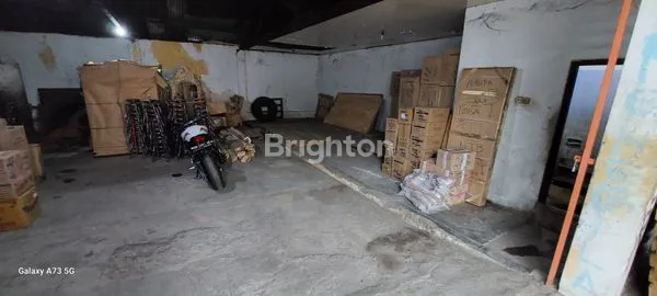 TANAH DAN BANGUNAN DI SURABAYA UTARA COCOK UNTUK KANTOR DAN GUDANG