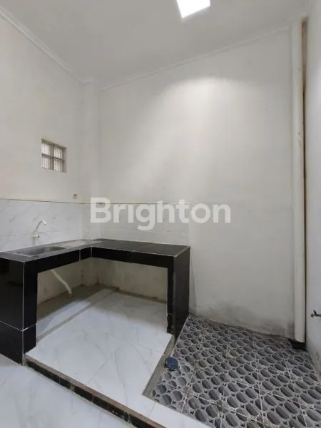 image RUMAH PLAMONGAN INDAH (4)