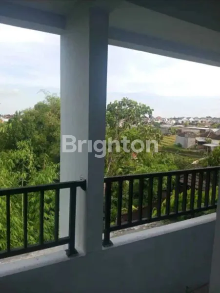 image RUMAH  4 KT 3 KM , TANAH 100M2 , BANGUNAN 150 M2 DENPASAR UTARA (4)