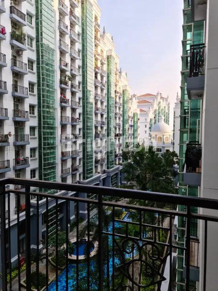 image APARTEMEN SIAP HUNI GADING RESORT FULL FURNISH (5)