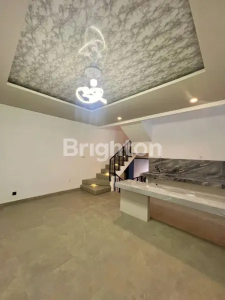 image DEPAN TAMAN 3 LANTAI DKT RAYA MERR,BANDARA JUANDA,TOL TAMBAK SUMUR,MITRA KELUARGA PONDOK TJANDRA,RUNGKUT ASRI,UPN PEMBANGUNAN NASIONAL VETERAN,POLITEKNIK PELAYARAN GUNUNG ANYAR POLTEKPEL,MEDOKAN,TENGGILIS MEJOYO,GRAHA YKP,MASJID ASSALAM (2)