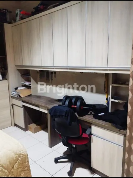 image RUMAH 2 LANTAI DI SEMANAN, JAKARTA BARAT. (3)