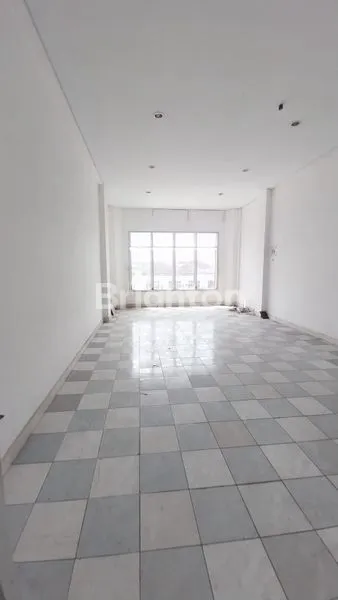 image RUKO AREA GN SANGHYANG, MUDING DEKAT KEROBOKAN, KEBO IWA, GATOT SUBROTO (3)