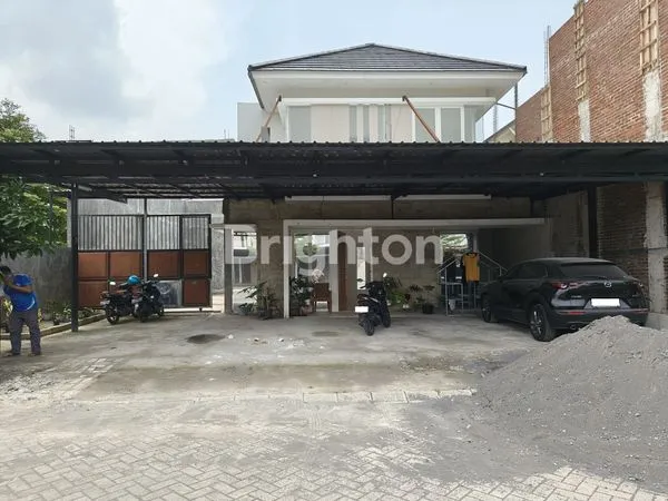 image RUMAH ELEGAN BERSIH DAN MINIMALIS (1)