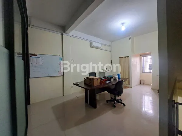 image RUKO 3 LANTAI KBC STRATEGIS SIAP USAHA - AREA MORNING BAKERY (2)