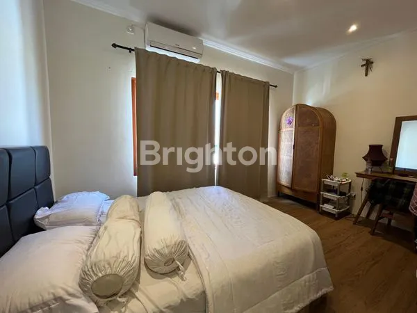 image VILLA DI JUAL (4)