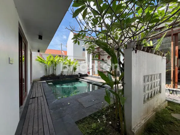 image VILLA DI JUAL (8)