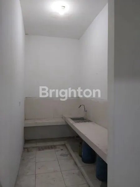 image RUMAH 2 LANTAI SIAP HUNI DI SIDOARJO  (5)