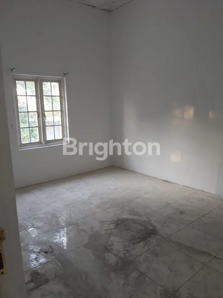 image RUMAH 2 LANTAI SIAP HUNI DI SIDOARJO  (7)