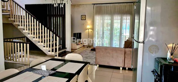 image RUMAH MEWAH FURNISHED 2 LANTAI DI JATIPADANG PASAR MINGGU JAKARTA SELATAN  (2)