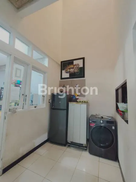 image RUMAH 2 LANTAI SIAP HUNI DI KELAPA GADING (8)