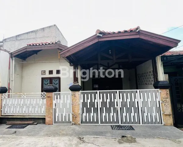 image RUMAH NYAMAN DI SEPATAN  (1)