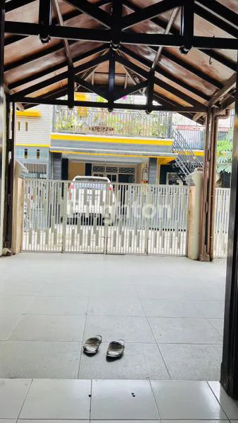 image RUMAH NYAMAN DI SEPATAN  (2)