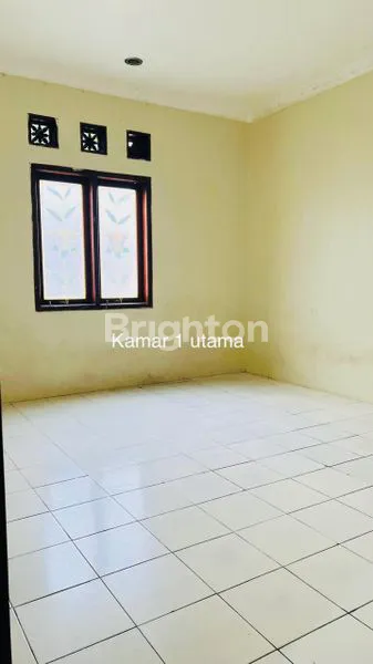 image RUMAH NYAMAN DI SEPATAN  (7)