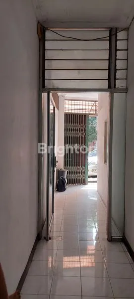 image RUKO 4 LANTAI LOKASI STRATEGIS GAMBIR, JAKARTA PUSAT. (5)