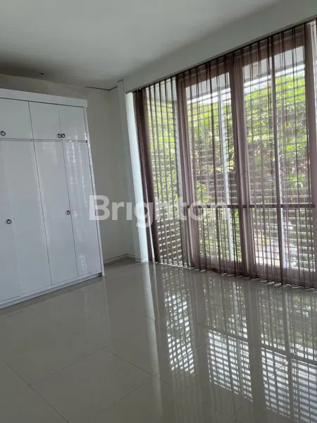 image GOLF AVENUE (4)