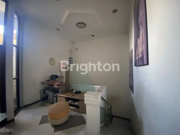 image *RUMAH SECOND ROW BESAR* *KERTAJAYA INDAH TIMUR*  (4)