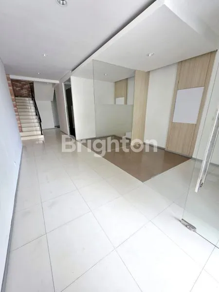 image RUKO  4 LANTAI  RADIO DALAM , KEBAYORAN BARU, JAKARTA SELATAN (1)