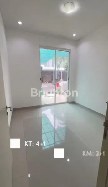 image RUMAH 2 LANTAI BAGUS SIAP HUNI KOSONGAN WBM DEKAT WIYUNG PAKUWON MALL CITRALAND UNESA (4)