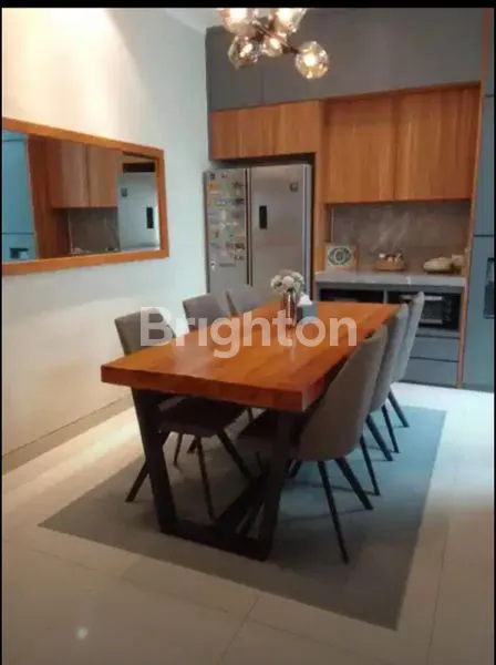 image RUMAH FULLY FURNISH DISEWAKAN DI DISCOVERY BINTARO TANGERANG SELATAN (1)