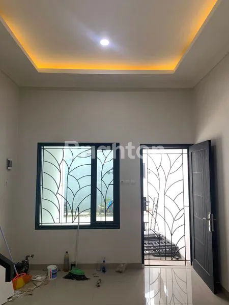 image MINIMALIS, CIPONDOH MAKMUR, TANGERANG (3)