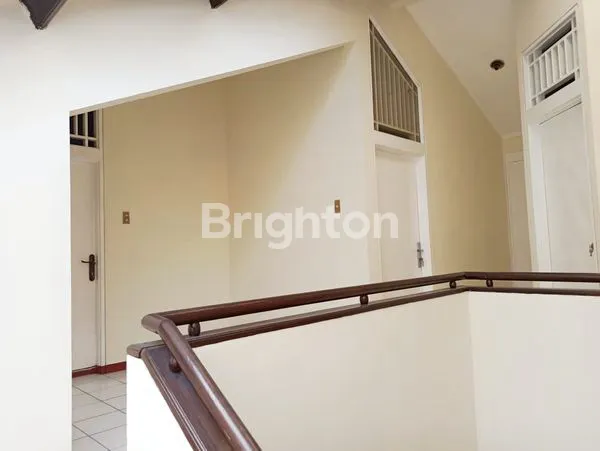 image RUMAH TOMANG 1.5 LANTAI SIAP DIHUNI DAN BEBAS BANJIR <br />
 (8)