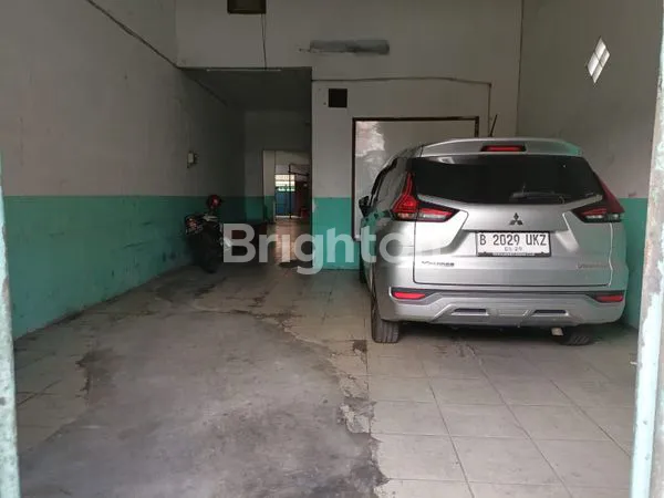 image DISEWA RUMAH PLUS GUDANG DI SINAR BUDI , PENJARINGAN . JAKARTA - UTARA (4)