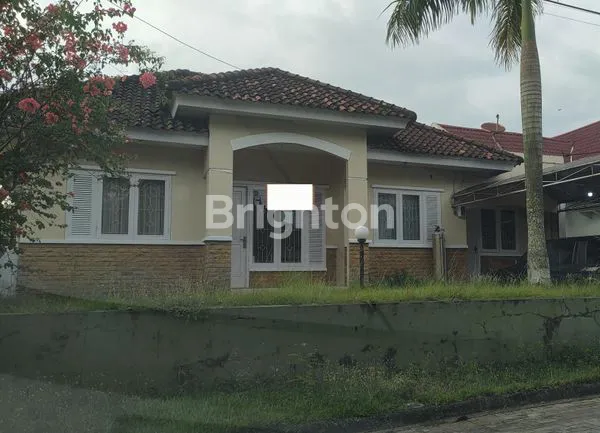 image RUMAH ASRI DAN NYAMAN SIAP HUNI  (1)