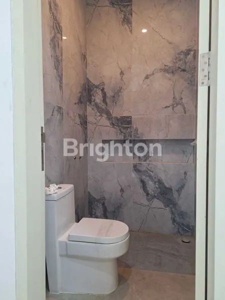 image ZIMBALI COSTA GRAND ISLAND NEW GRESS FURNISH 2 LANTAI MINIMALIS SURABAYA TIMUR DEKAT PARK SHANGHAI (6)