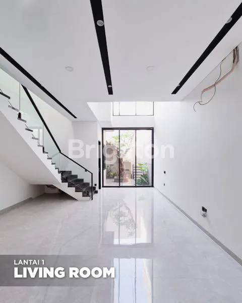 image RUMAH MODERN TROPICAL KUPANG SURABAYA BARAT , LOKASI STRATEGIS , ROWJALAN BESAR DEKAT PAKUWON MALL (7)