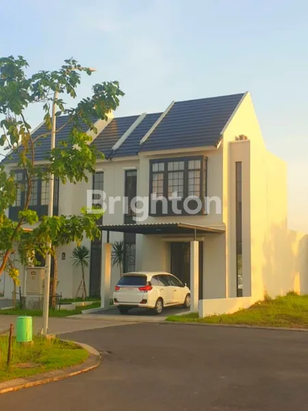 image RUMAH DI CITRALAND DRIYOREJO (1)