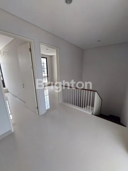 image RUMAH DI CITRALAND DRIYOREJO (7)