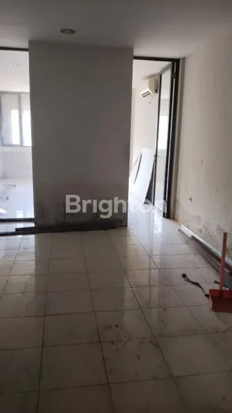 image DIJUAL RUKO 2 LANTAI DI DIPONEGORO DENPASAR – SHM, IMB LENGKAP, HARGA 2,7M NEGO (4)