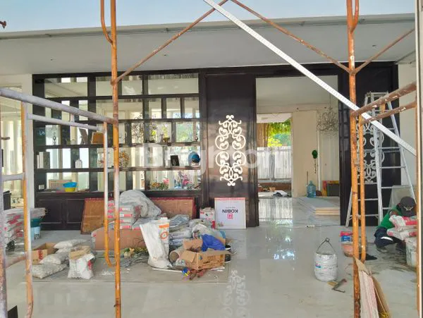 image RUMAH LAGUNA PALM BEACH PAKUWON CITY MEWAH BARU RENOVASI  (8)