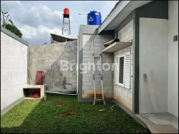 image RUMAH LUAS STRATEGIS DI GRAHA RAYA BINTARO (5)