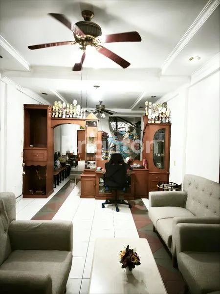 image DISEWAKAN RUMAH  LEBAR 5 METER JL DUYUNG. LOKASI STRATEGIS, INTI KOTA (4)