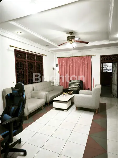 image DISEWAKAN RUMAH  LEBAR 5 METER JL DUYUNG. LOKASI STRATEGIS, INTI KOTA (8)